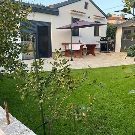 הוילה מדולין The House מראה חיצוני תמונה
